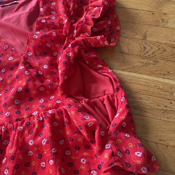 Madewell Red Tiered-Sleeve Peplum Top in Metallic Prairie Posies - Picture 13 of 17